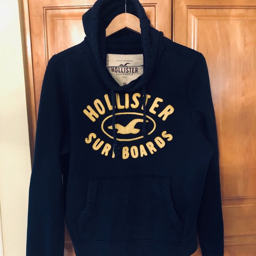 Hollister Hoodie